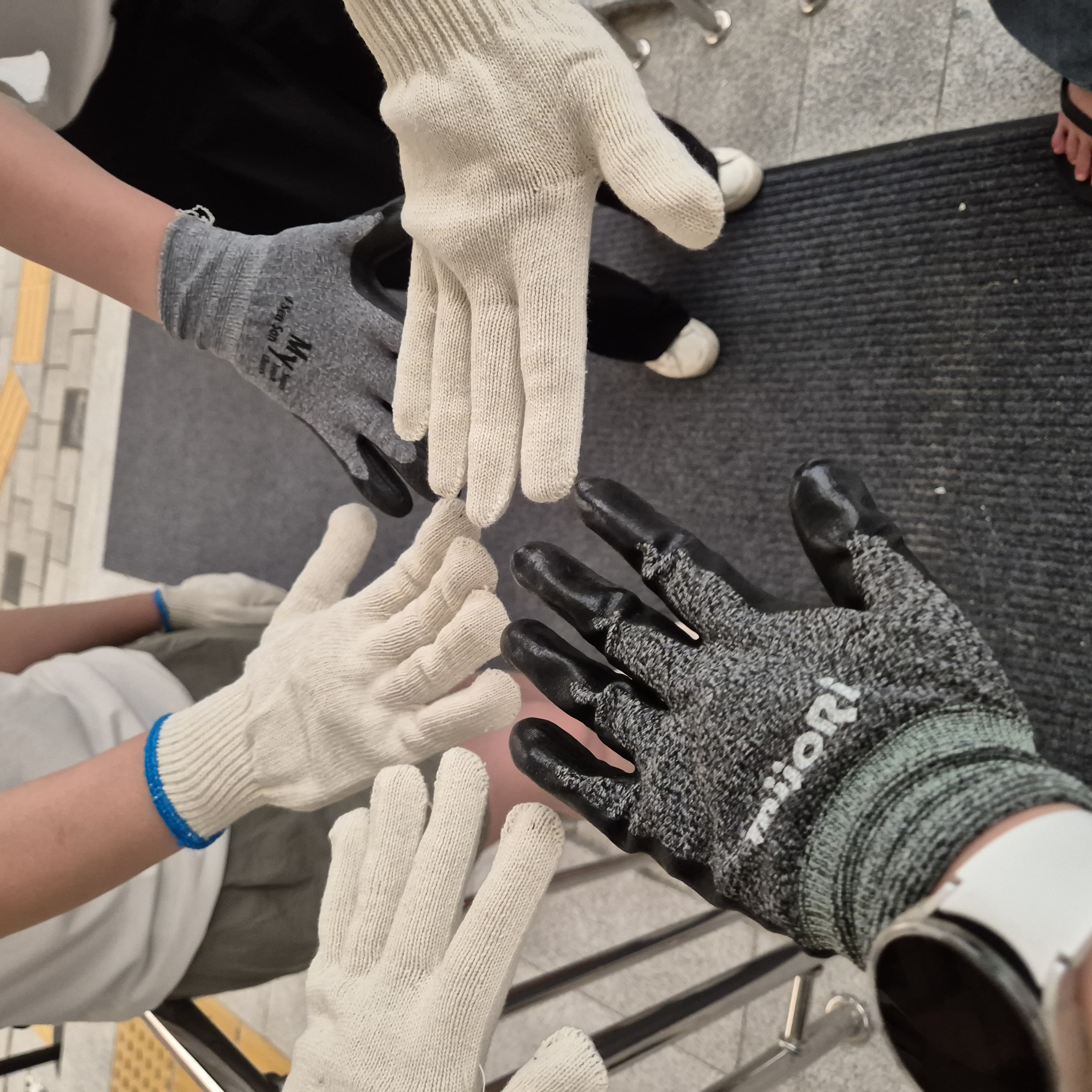 90f09cb44d7a117aef0183bb5b8f895e_1724726107_3124.jpg 90f09cb44d7a117aef0183bb5b8f895e_1724726107_3124.jpg